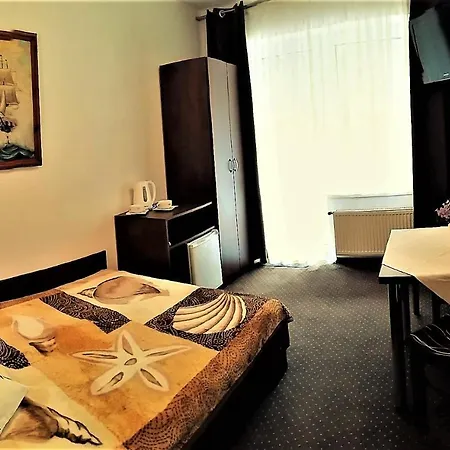 Dom Goscinny U Alicji Homestay *